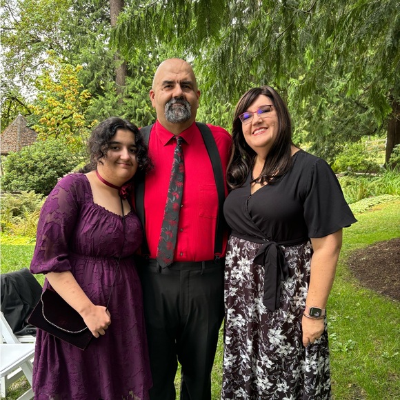 Meet your Posher, Ann - Picture 2 of 5